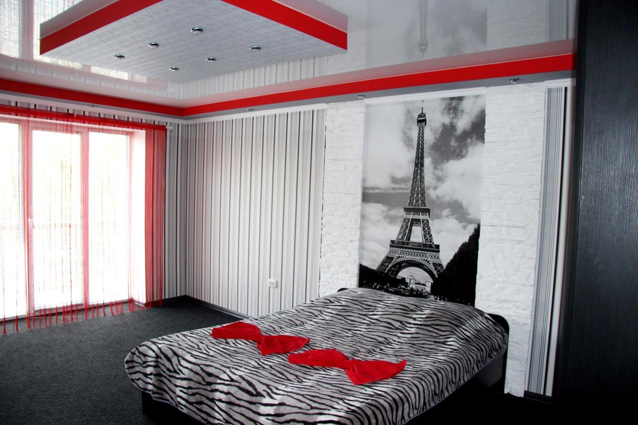 Apartment On Bohoiavlenskyi Avenue Mykolaïv Esterno foto